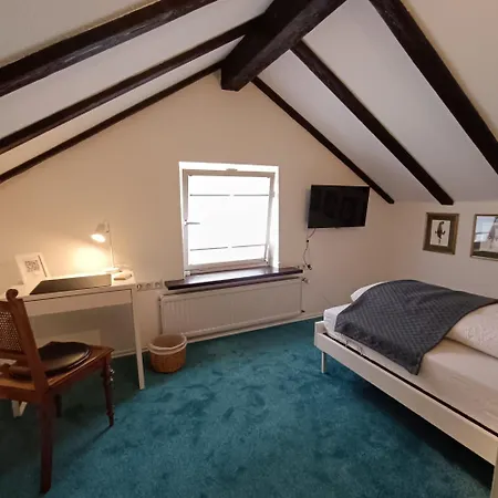 Privates & Bad In 73432 Aalen Homestay Unterkochen